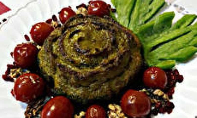 1731226062 طرز تهیه کوکو سبزی خوشمزه قالبی با زرشک و گردو